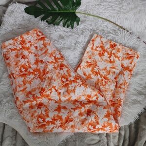 Liz Claiborne Orange Leaf Capris Cropped Pants